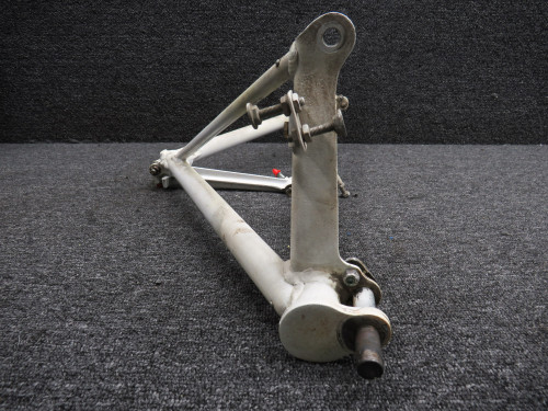 35-815155-2, 35-815155-610 Beech A36 Main Gear Retract Brace Assy LH with Leg