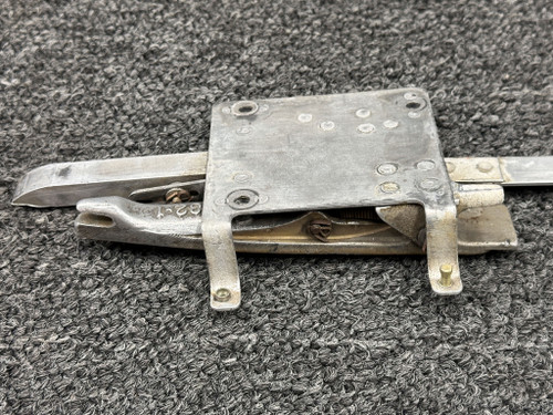 0711020-11 Cessna 210 Cabin Door Latch Assy LH