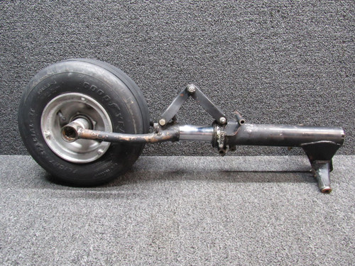 19431-10 / 194159-10 Bellanca 14-19-3A Nose Gear Strut Assy W/ Links, Wheels, & Tire