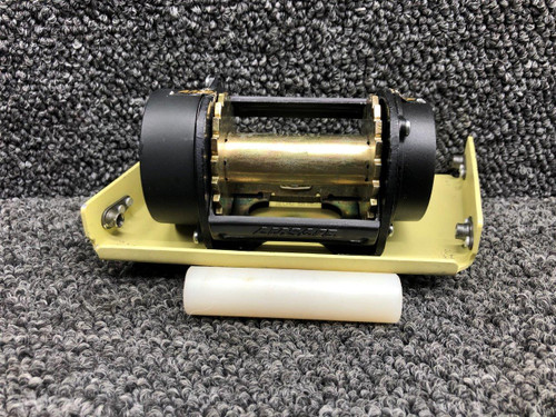 509148-201-2396 Cessna T206H Amsafe Seatbelt Reel Assembly W/ Bracket