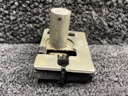 0711694-29 Cessna T206H Cargo Door Aft Clutch