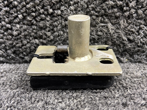 0711694-29 Cessna T206H Cargo Door Aft Clutch