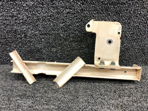 Cessna Aircraft Parts 1660131-15 WEU 1660167-1 Cessna A188B Bracket Sprayer Arm Control Stop