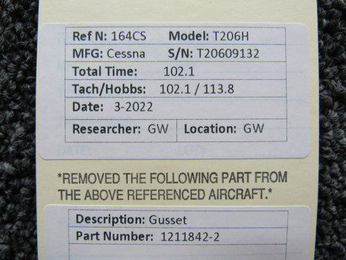 1211842-2 Cessna T206H Gusset