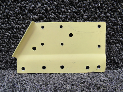 1211503-2 Cessna T206H Gusset Cabin Top Center Forward