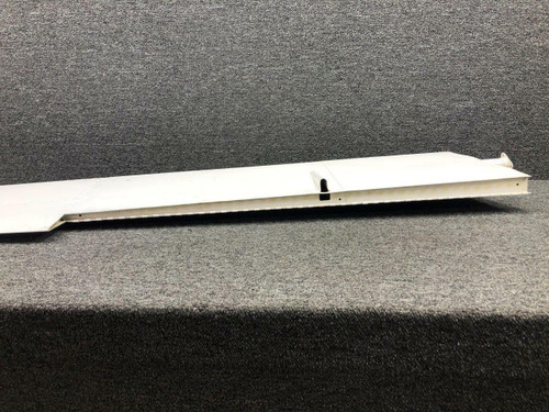 Cessna Aircraft Parts 0832126-11 USE 0893200-14 Cessna 320A Elevator Assembly RH