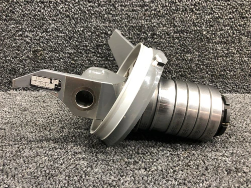 A005-15 Robinson R22 Main Rotor Spindle Assembly w Boot and Bolts