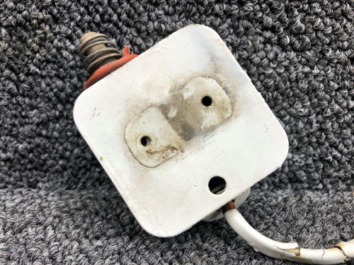 Beechcraft Parts 95-361014 USE 95-361015-601 Beechcraft 95-B55 Landing Gear Safety Switch Assy