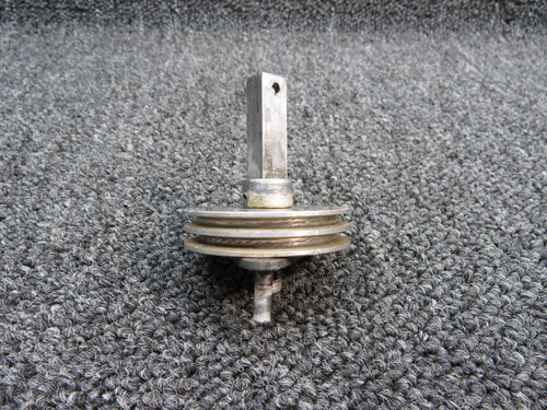 0811548-1 Cessna 310G Cabin Door Pulley