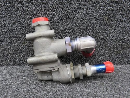 H674-02A-2 Fluid Regulators De-Ice Shuttle Valve Assembly
