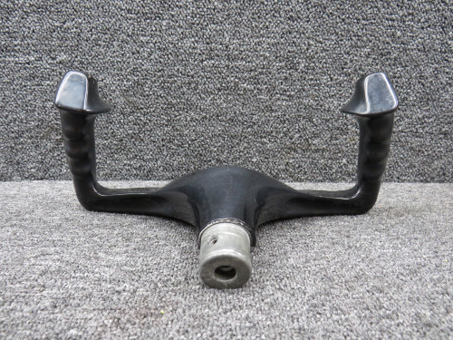 1560001-10 Cessna 182M Control Wheel Assembly RH