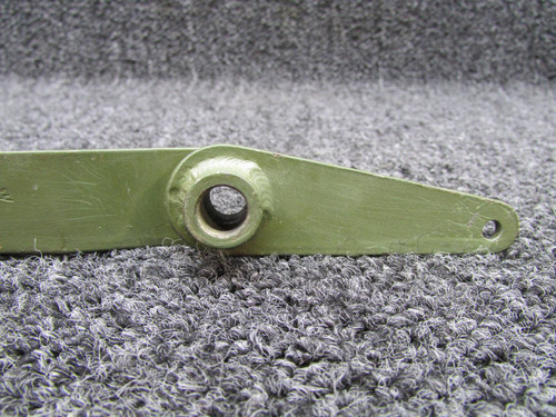 0762032-1 Cessna 182M Flap Control Bellcrank Assembly