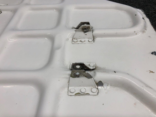 Beechcraft Parts 35-815055-69 USE 35-815055-215 Beech E-55 Outboard Main Gear Door Assembly RH