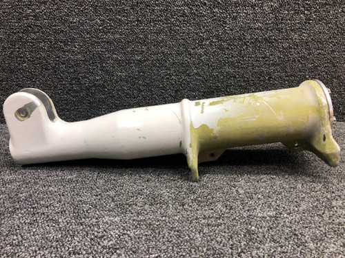 65490-000 (USE: 65490-800) Piper PA32-300 Main Gear Housing Cylinder Assembly