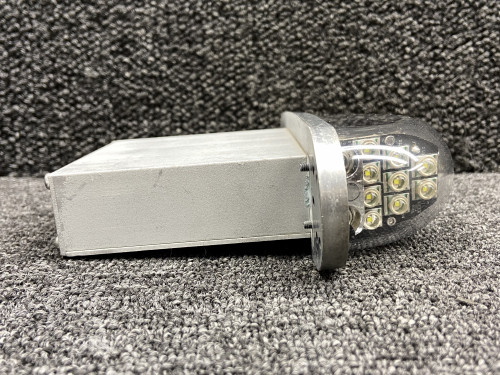 01-0790400-02 (Use: 01-0790400-04) Whelen 9040002 LED Anti-Collision Light (14V)