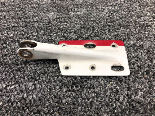 Piper Aircraft Parts 79475-007 Piper PA28R-200 Upper Cabin Door Hinge