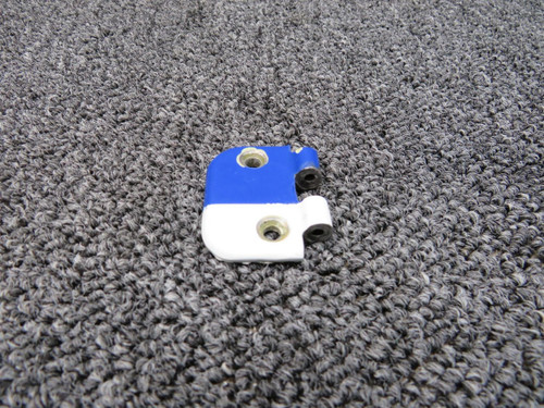 Cessna Aircraft Parts 0711037-11 Cessna A185F Forward Lower Hinge Assembly RH