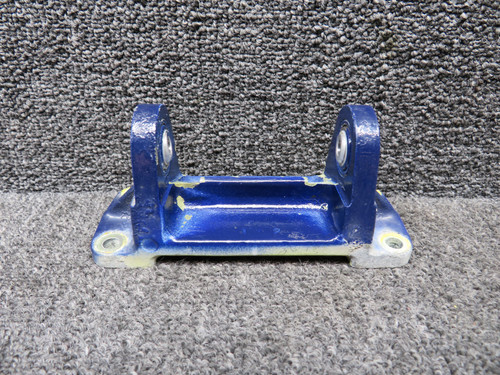 45-524042-9 Beechcraft F33A Inboard Elevator Hinge Assembly