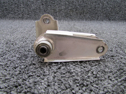 0862100-14 Cessna Flap Bellcrank Assembly RH (Outboard Wing, Outboard)