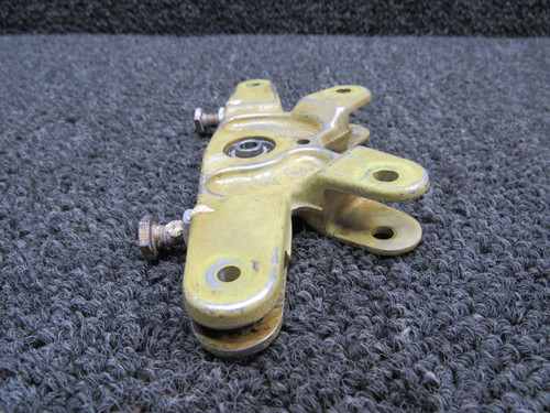 108-520033-3 Beechcraft BE-77 Aileron Bellcrank Assembly