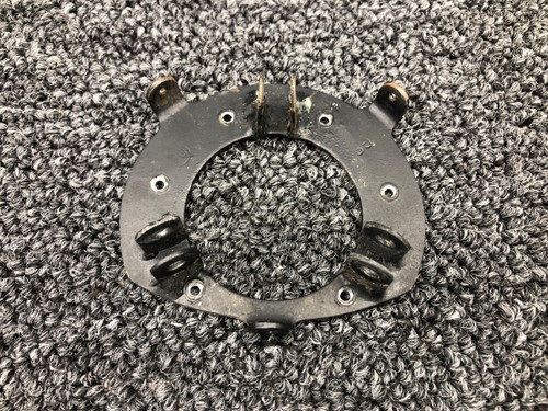 Piper Aircraft Parts 21471-000 Piper PA24-260 Control Shaft Roller Bracket Assembly