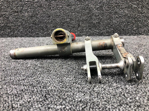 Piper Aircraft Parts 23919-000 Piper PA24-260 Landing Gear Retraction Lever Assembly