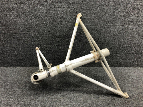 Beechcraft Parts 35-815080-602 USE 35-810150 Beech 35 Landing Gear Shock Strut LH W/ Links