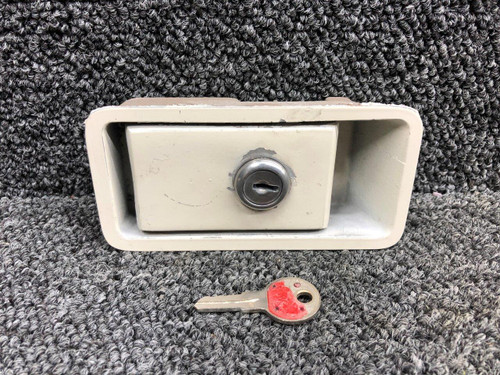 40142-9 / H71A3P Rockwell 112A Exterior Cabin Door Handle LH W/ Lock & Key