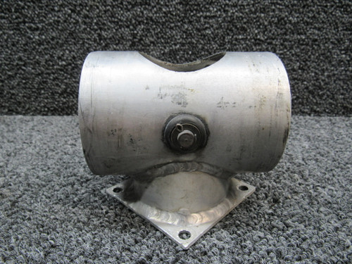 63601-013 Piper PA28-140 Lycoming O-320-E2A Carburetor Airbox Assembly