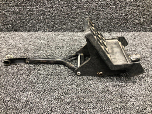 2467001-2 (Use: 2467001-4) Cessna 172RG Pilot Right Foot Brake & Rudder Pedal