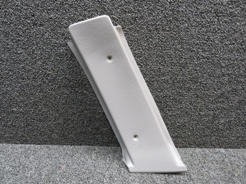 67313-000 Piper PA28R-200 Window Post Cover LH (STA: 128.737)