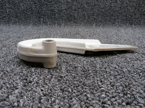 0826005-4 Cessna Main Gear Door Hinge Arm
