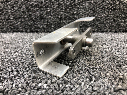 5111550-10 / 5111556-1 Cessna 421C Emergency Exit Door Bellcrank & Channel