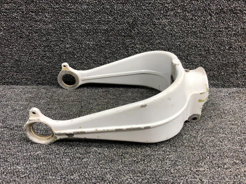5842000-5 (CAST: 5042013-497) Cessna 421C Nose Gear Fork (Minus Tube)