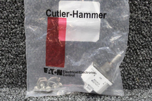 Cutler-Hammer 8501K14 Cutler-Hammer Toggle Switch Assembly (NEW OLD STOCK) (SA) 