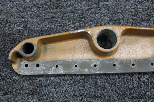 0812734-1 Cessna 421C Seat Track Mounting Bracket RH