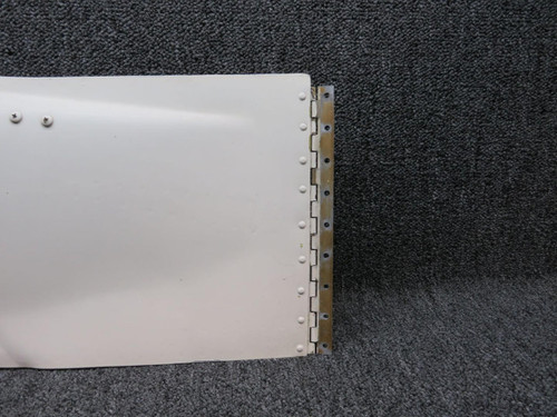 Cessna Aircraft Parts 0826002-202 (USE: 0826002-208) Cessna 310Q Main Gear Door Outboard LH (Colored) 