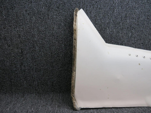 Cessna Aircraft Parts 0826002-202 (USE: 0826002-208) Cessna 310Q Main Gear Door Outboard LH (Colored) 