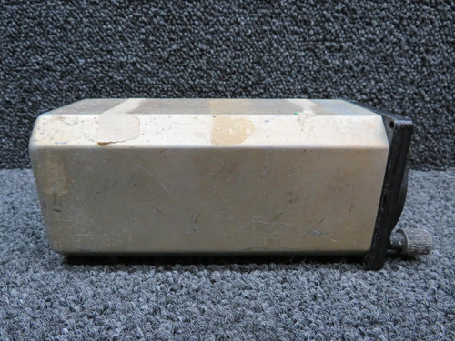 King Radio KI-201 King Radio VOR / LOC Indicator (Scratched Glass) 