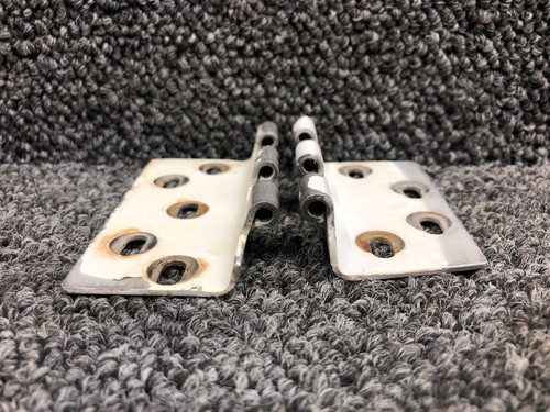 1610039-4, 1610039-6 Cessna A188B Cabin Door Hinge Assembly RH (Fwd and Aft)