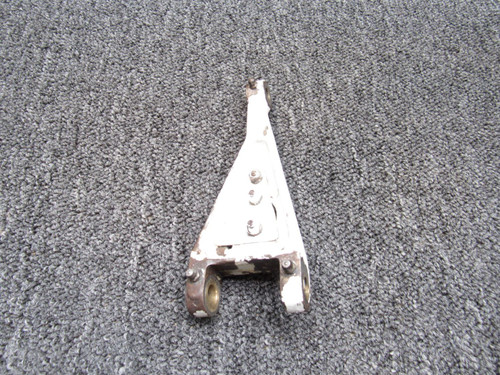5141005-7 Cessna 421B Main Gear Torque Link Assembly Upper LH with Bracket