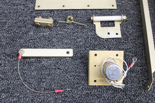 S-Tec Aviation Parts 6093, 60220A, 60219A, 6094A, 6096B, 60105E S-Tec Servo Mounting Bracket Set 