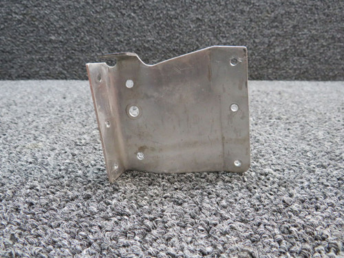 0712629-2 Cessna 182M Stabilizer Attach Bracket RH