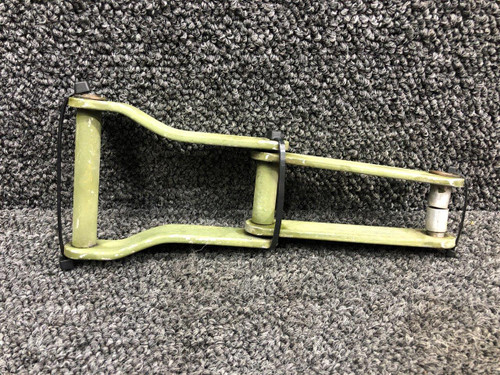 0862101-5, 0862101-6 Cessna 421C Flap Scissor Link Assy LH or RH (Upr and Lwr)