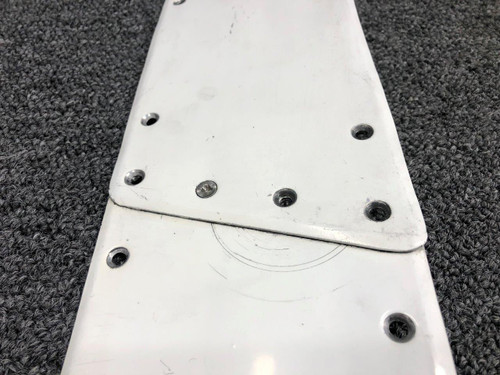 5122013-204 Cessna 421C Center Wing Gap Fairing Upper RH