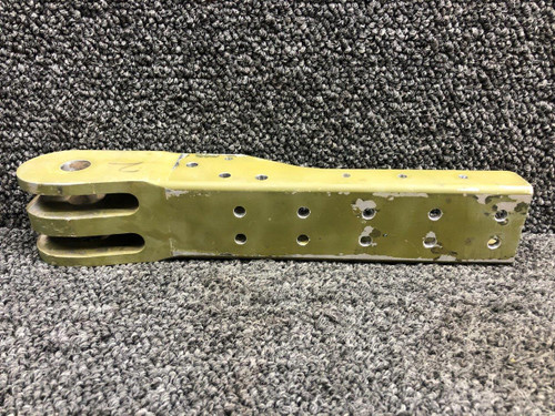 0811350-8 (Use: 0811350-12) Cessna 421C Lower Wing Spar Fitting