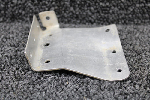 Cessna Aircraft Parts 0712524-2 Cessna 182P Stabilizer Attach Bracket RH 