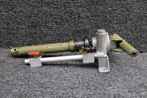 C301002-0312 Cessna 182Q Flap Actuator and Switch Bar Assembly (7”)