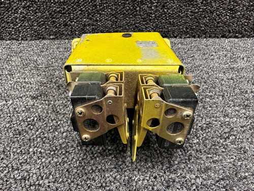 Beechcraft Parts 35-364129-615, 35-364126-2 Beech F33A Landing Gear Limit Switches with Bracket 