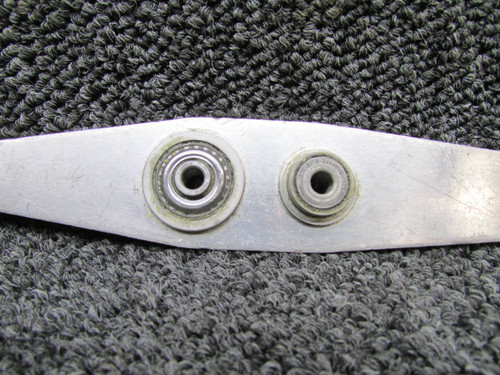0411258-1 Cessna 150J Elevator Yoke Bellcrank